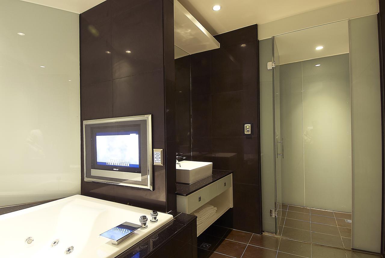 Qi Hai Motel Zhunan Екстериор снимка